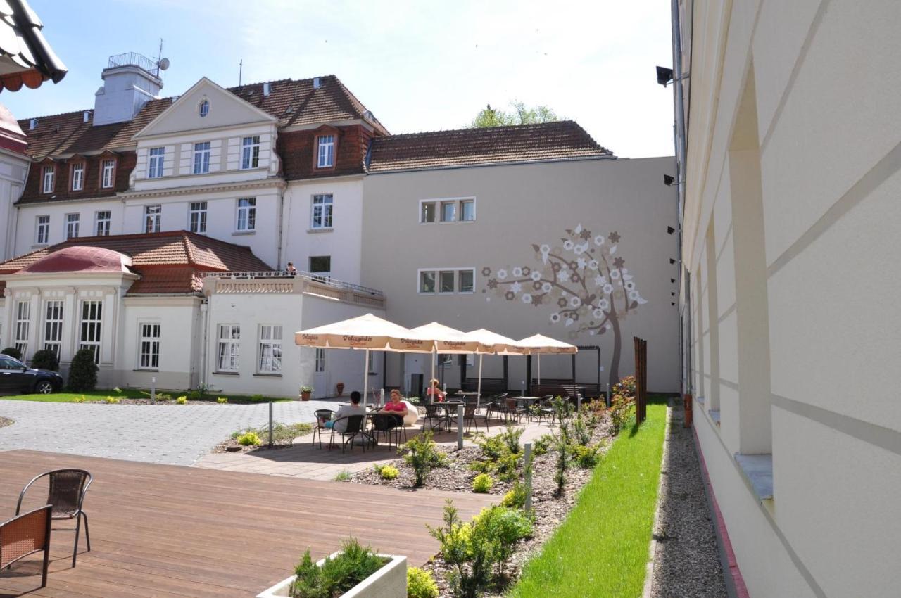 Uzdrowisko Polczyn Gryf Hotel Exterior photo